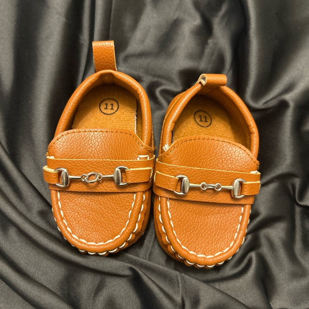 Toddler Dress Loafers in Tan with Metal Bit Accent